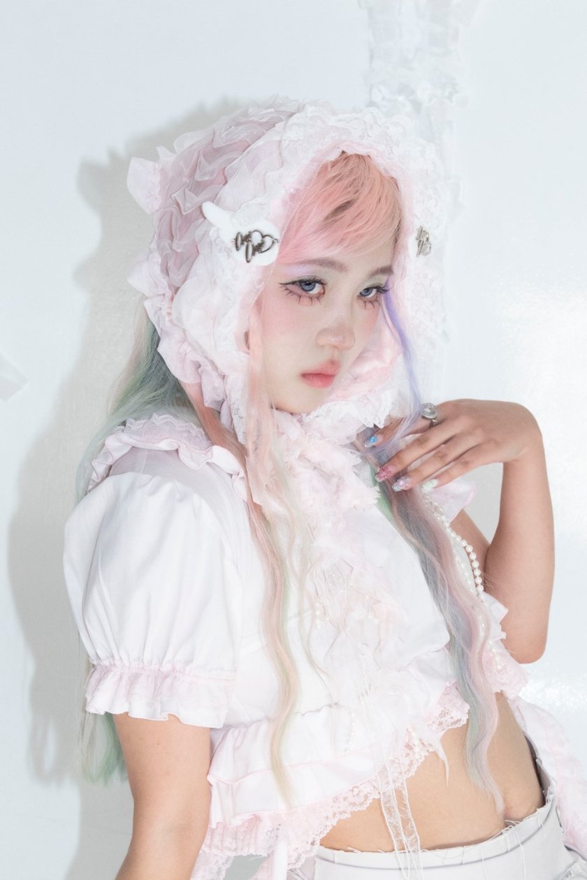 "Be Not Afraid" Babushka Bonnet (Blush)