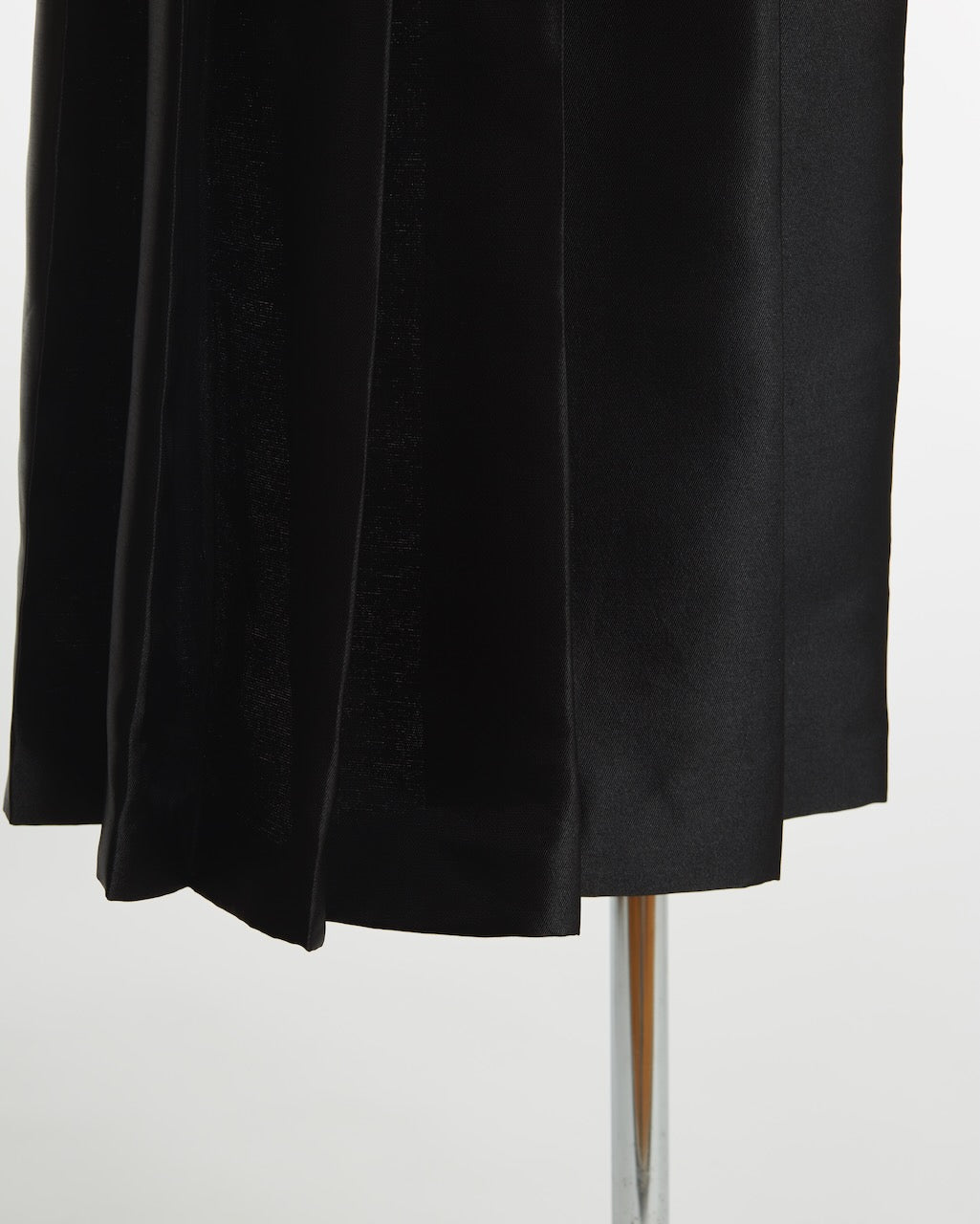 Genesis Noir Asymmetrical Skirt