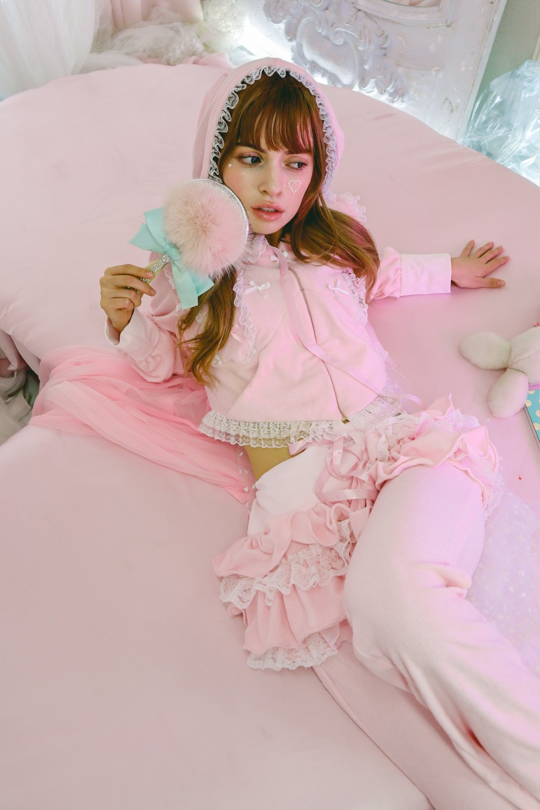 Dreamy Doll Velour Tracksuit Set (Refresh!)