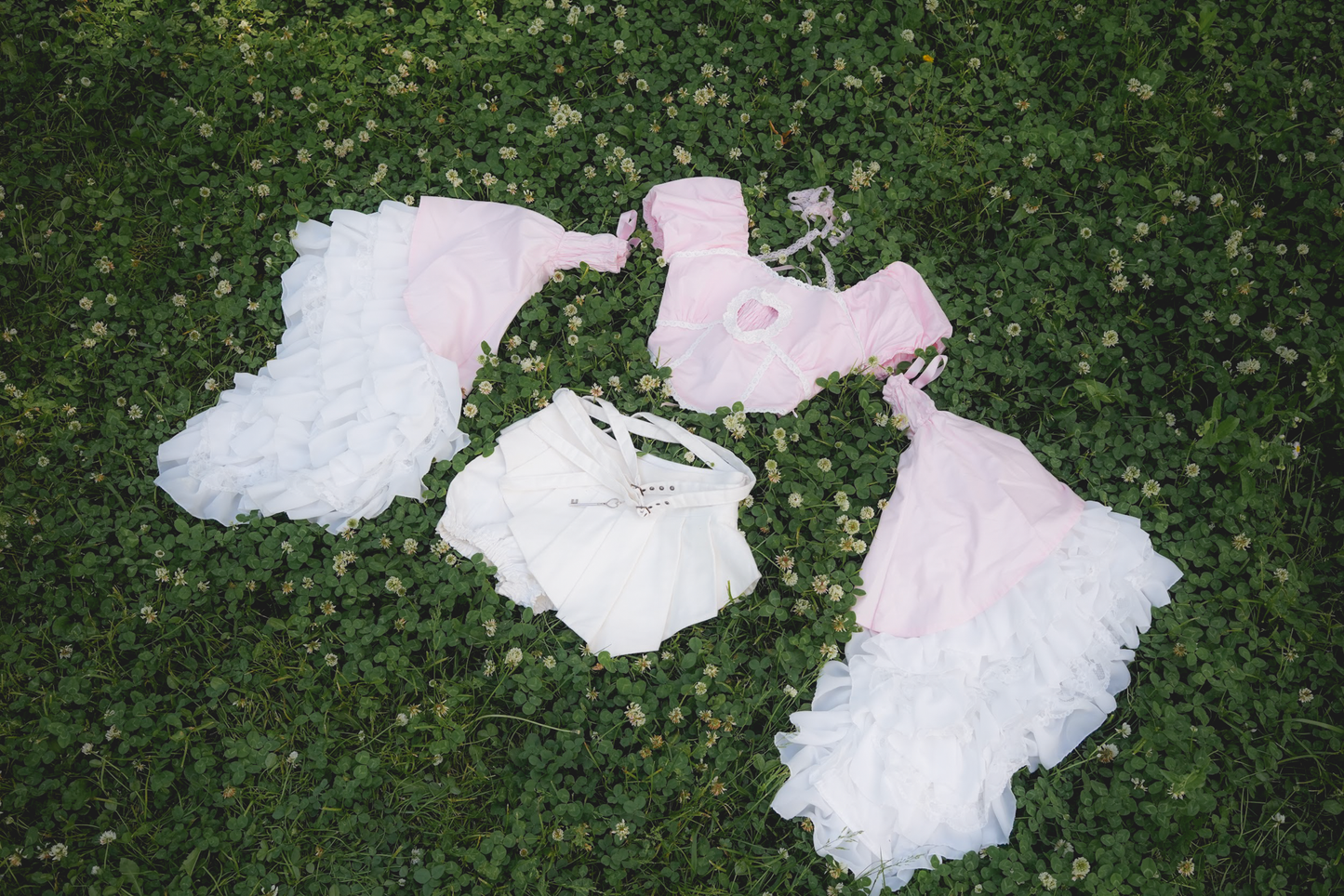 Fallen Angel Skirt (White)
