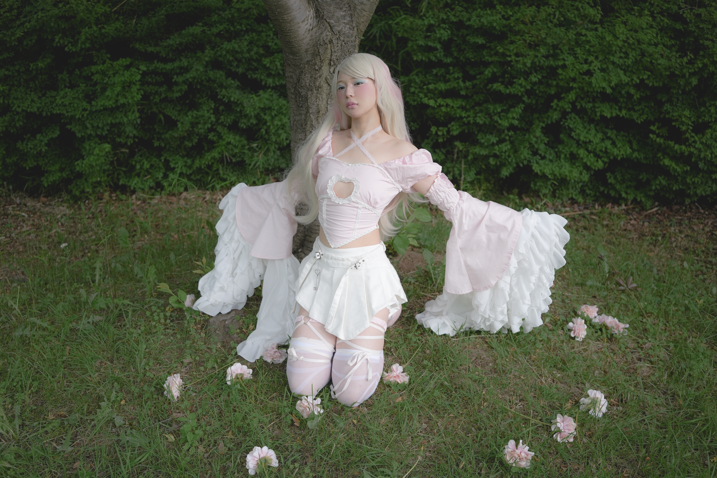 Maiden's Armor Blouse & Arm Warmers (Pink)